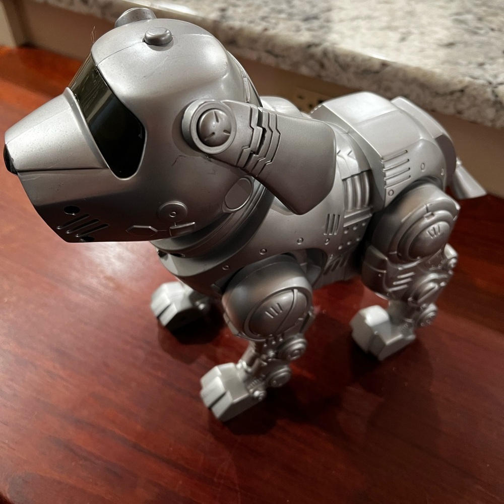 Tekno The Robotic Puppy Vintage 2000s Interactive Battery Operated